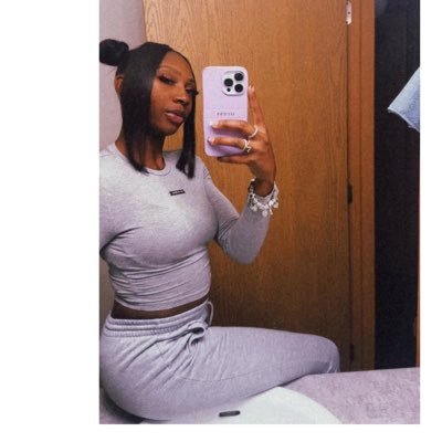 __therealistttt's profile picture. 🦋