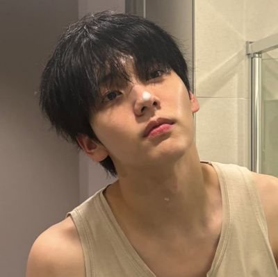 soobhaou's profile picture. a little bit of this a little bit of that