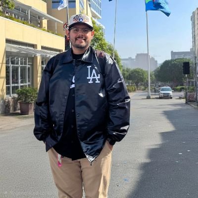 damitslyric's profile picture. Moddism.
Sneakerhead.
🏀: Lakers
🏈: Raiders
⚾: Dodgers
🏒: Kings