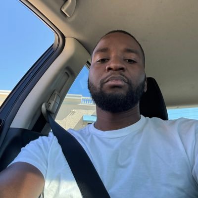 ManjenaHumba's profile picture. 