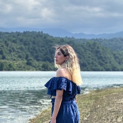 ivlwr's profile picture. ‏غریبه نیستم، آشنام