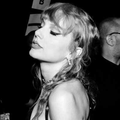 evermcres's profile picture. 17 • taybrina + conan, ariana & madison • Jacob elordi stan