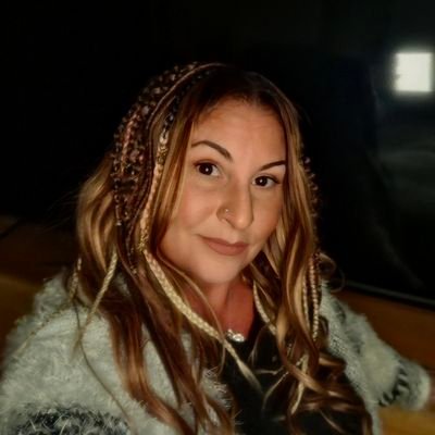 Binx3ps's profile picture. A Lifer, Surviving, a proud overthinker and the one and only Band Mom🪽
#RespectTheBand