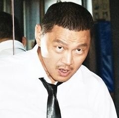 AngryPalace's profile picture. #용식 selective sharing gachikoi 💥🐉
sik, sik, yong-sik time ! 
CEO of yong-sik nation certified by netflix