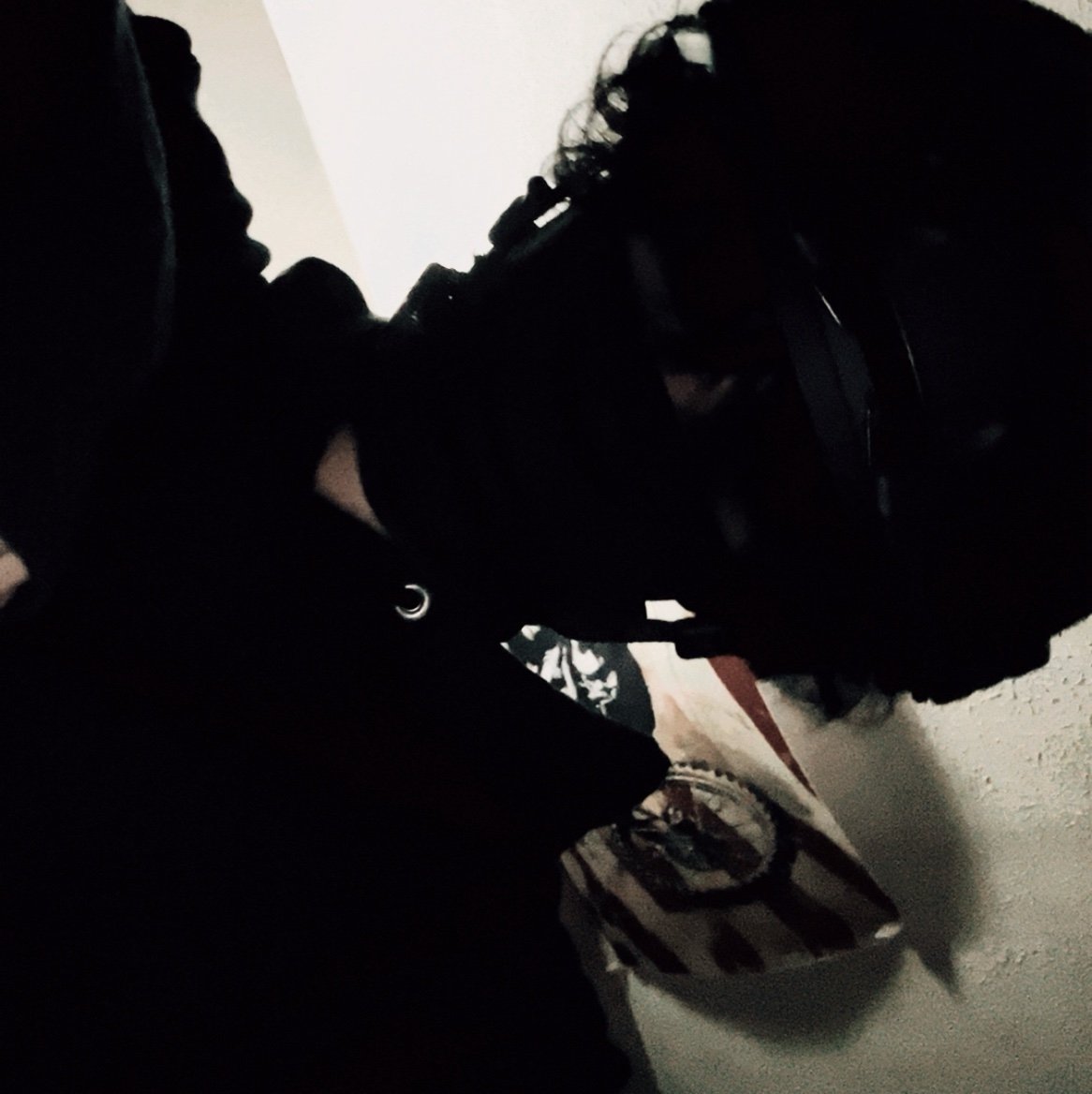 youradumbssa's profile picture. 