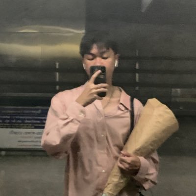 ArinPoom25530's profile picture. 