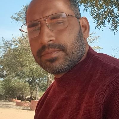 Hari45429324's profile picture. सुनने की आदत डालो लाला