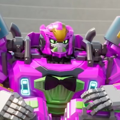 redscreen40's profile picture. 