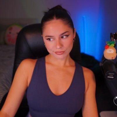 stinerr_'s profile picture. pronounced stee-ner 🍒 | @twitch & @youtube partner | Canadian | 💌 stinergaming@gmail.com