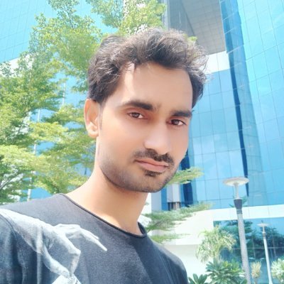 navisha_e's profile picture. 