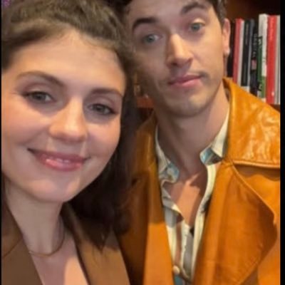 sabcarpenter786's profile picture. ✭ ✯ ♡ ◡̈ ❁ ✯ ☽ ✯ ✭