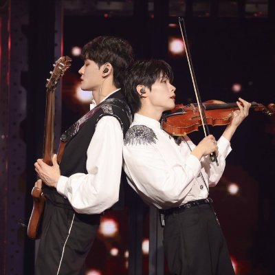 x_nurika's profile picture. AB6IX; SEVENTEEN; LUCY; CRAVITY; Lee Junho; Jieqiong. unknown small light.