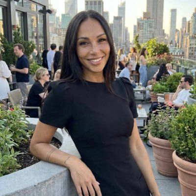 frenchquill's profile picture. French West Indies. PhD of law, a pen when needed, moving against the current out of necessity. A black sheep. 🇬🇵 🇺🇸 🇨🇭 #usa #nyc