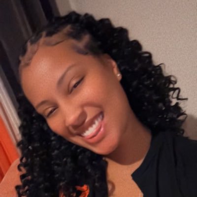 raeraedenise's profile picture. trouble ——— proceed with caution.⚠️