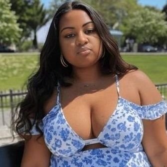 jenisoiza23's profile picture. 