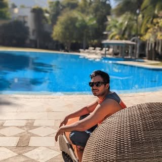 Poopud233's profile picture. 