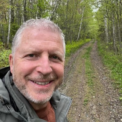 RMarcour52704's profile picture. 