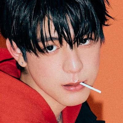 hyunsungyaoi's profile picture. spreading the puppy sea agenda