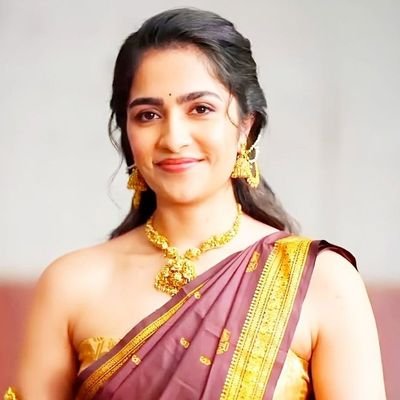 parvathiEX321's profile picture. I love 😘 sex .. life la oru thadayavathu sex pannanum...