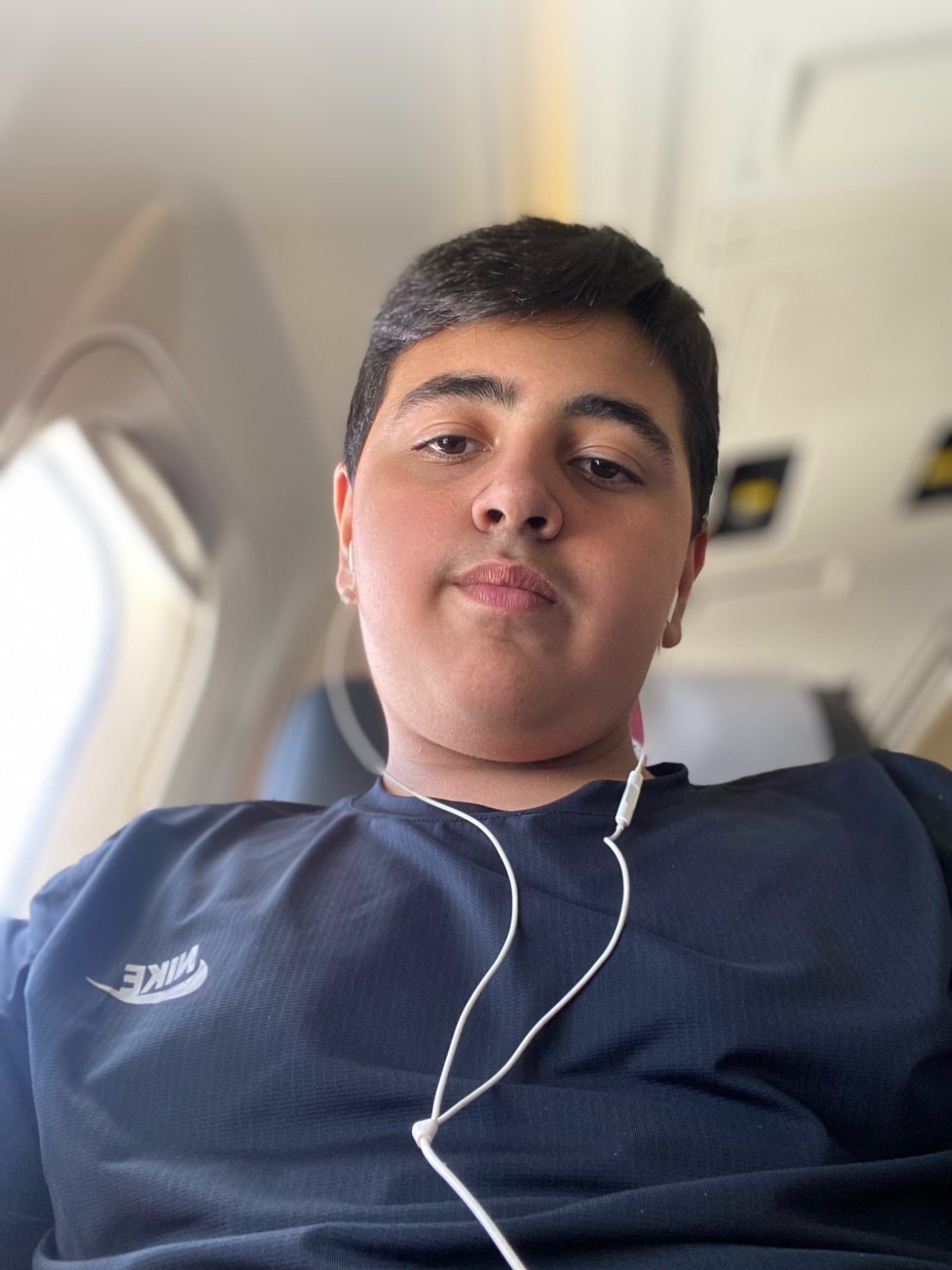 YASHARAKHAVAN13's profile picture. 