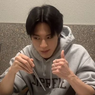 lxss6fyouth's profile picture. โตขึ้นผมจะเป็นนักเก็ตให้ได้เล้ย | #แฝดแม๋ววส์