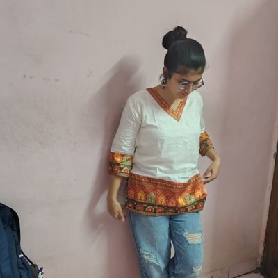 Siddhiii_d's profile picture. 21 , looking for an job/internship opportunity , i post my random thoughts and questions here..!