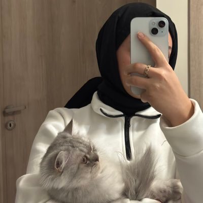 ceykolik's profile picture. 