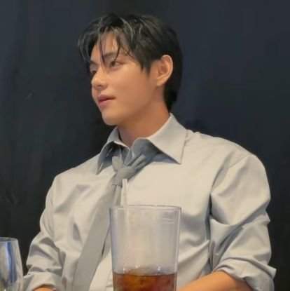 swantae_'s profile picture. I love Taehyung.