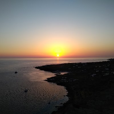 Bonix76's profile picture. Trader | Cripto Investor | Miner | DeFi | Blockchain 💥