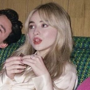 cIoisbrina's profile picture. u hate sabrina carpenter and expect me to rt ur missing sister? |  fan acc