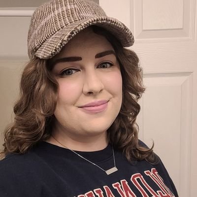 LoriScates1's profile picture. 