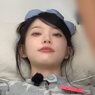 PrecureHanny's profile picture. Bhad bitch in between your tweets