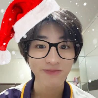 DlORRYU's profile picture. thomaskong akgae