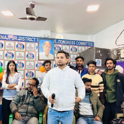 mdahshan122's profile picture. 