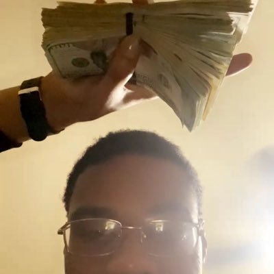 DrugRixhBino's profile picture. 🔺1.5 🦅