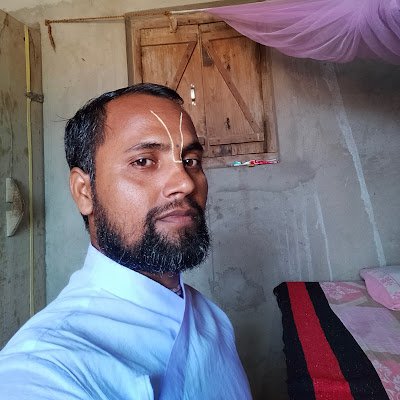 AnandShara97384's profile picture. परमात्मा के आश्रय से बढ़कर दूसरा कोई आश्रय नहीं है, इसलिए श्रीराधाकृष्णपदारविन्द ही परम गति है।