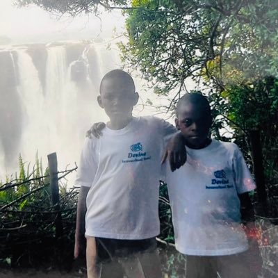 trvnches's profile picture. equal power.