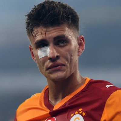 gscnkudhavefali's profile picture. gsiyibiziyi, proud father of three saprofit(s), humble brother of two tiny lions # Si optimum petimus, cur imperfectum sit?