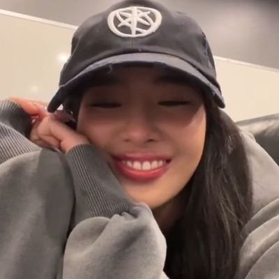 jealousava's profile picture. ㅤㅤㅤㅤㅤㅤㅤㅤㅤㅤ𝒓𝒆𝒏𝒆𝒆 𝒓𝒂𝒑𝒑 • 𝒃𝒊𝒆𝒃𝒆𝒓ㅤ
ㅤㅤㅤㅤㅤㅤㅤㅤ ㅤㅤㅤㅤㅤㅤㅤㅤㅤㅤ ㅤㅤ@rukaseye