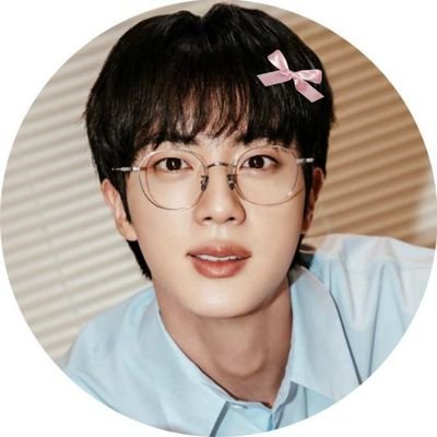 MoonpurpleShine's profile picture. ★She/🏳️‍🌈★ • Austria • ♡Veteran~ARMY♡ • intp • 94‘ • ♒︎ • Fan Acc ♡Apobangpo♡ • saw 2Seok • Jin♡Hoba♡Tae •  OT7 • 🇩🇪🇺🇲 • 🐈🤱