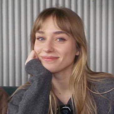 psychosaru's profile picture. se me ne fregasse di meno sarei morta