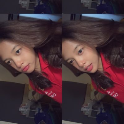 pukisjakarta's profile picture. soft-hearted, ink-brained, always wandering through stories.