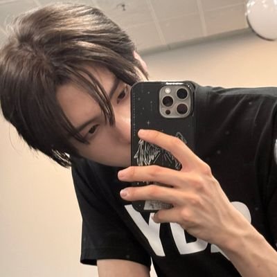 yhinyu's profile picture. @Byelle makes me overdrive.