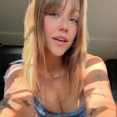 goddessprincez's profile picture. Can you be my sex slave and female lead relationship partner