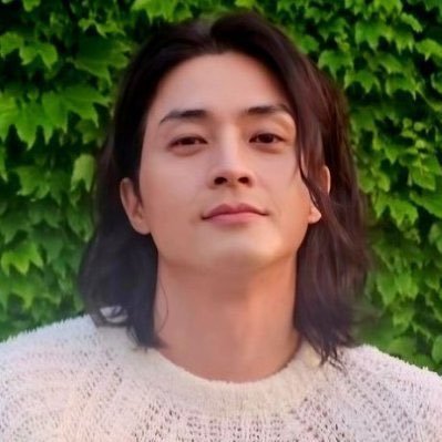 DimitriPontes's profile picture. 起業家 兼投資家。投資歴8年。座右の銘は雲外蒼天。為替、仮想通貨、株を使った「お金の稼ぎ方」をマスターしたので伝授しに来ました。お金と幸せはもう手に入れた。有料商材もアフィリエイトも興味ないよ笑