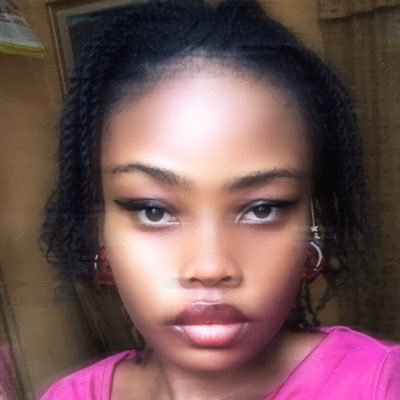 AmaWhispers's profile picture. just a soft unhinged girl\\ Half-baked Data analyst// ifb immediately!