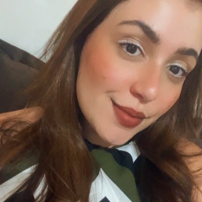 luzinhacec's profile picture. Enfermeira, mãe da “Naliz” e @cruzeiro