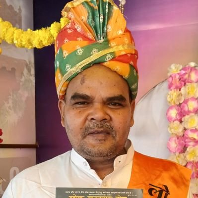 RatanL9792's profile picture. 