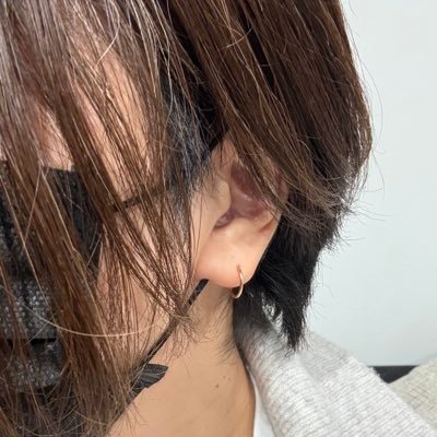 j7lHkXHzfpV732L's profile picture. 推し 🧸💜@ama_niru 💜꒦꒷@meltxxx_xxx ヘッダーの3姉妹と暮らしてます。 突然フォローを飛ばす事があります。 変なDMは送らんといてください。 #ツイステ #スカリー推し #猫好きさんと繋がりたい #ねこ