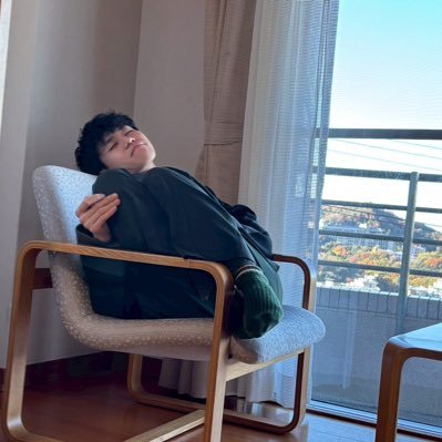 _renren1624's profile picture. 171/55/27 🐅修士(工学)🧪→サラリーマン(メーカーエンジニア職)🥼🥘♨️🏋️✈️★インテリア雑貨milet ReoNa 西野カナ ミセス ワンオク 髭男 #れんちゃま🐜 2/13 milet 東京